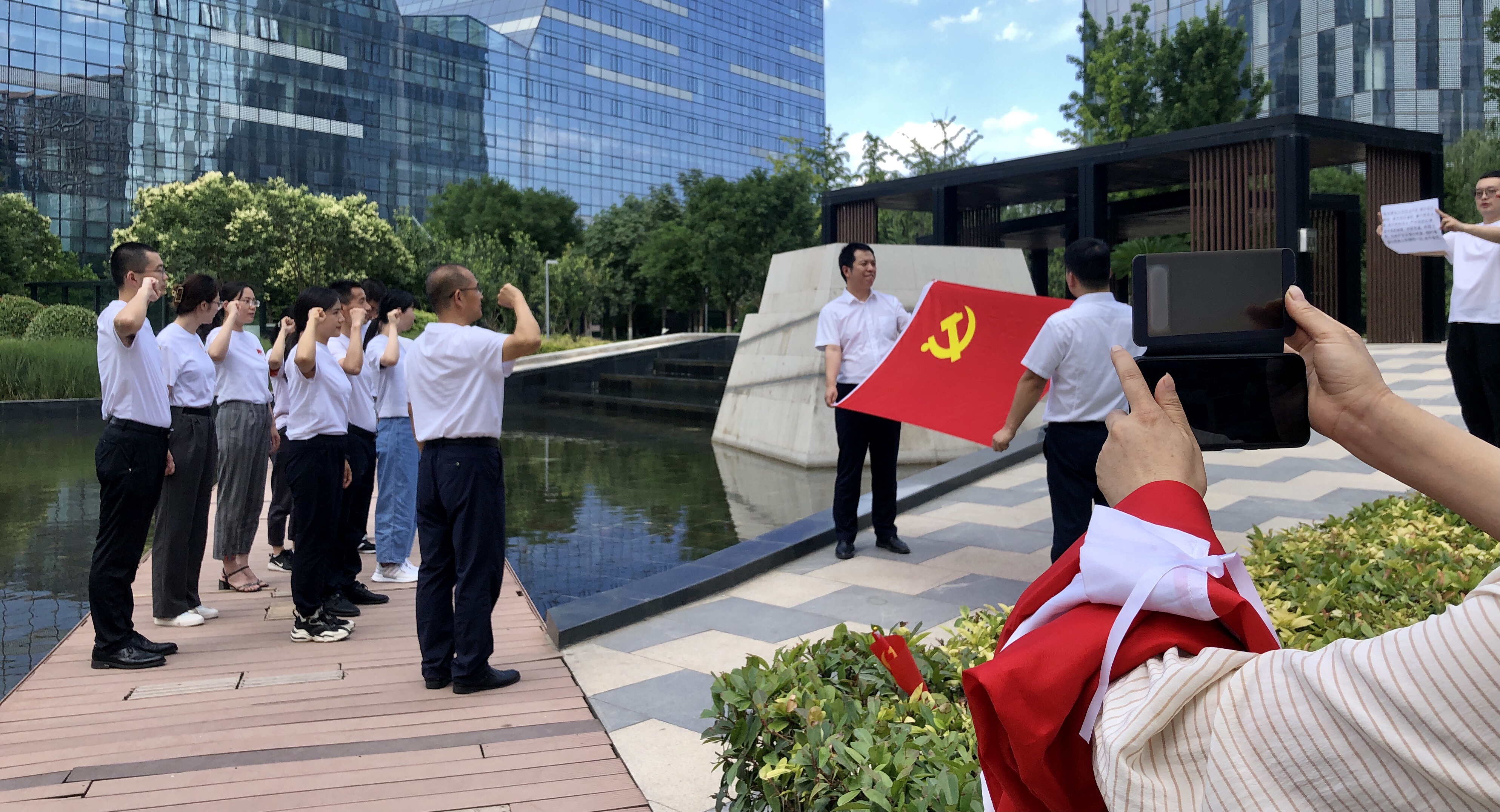建党100周年，陕投华山创业MV微视频拍摄现场(图1)