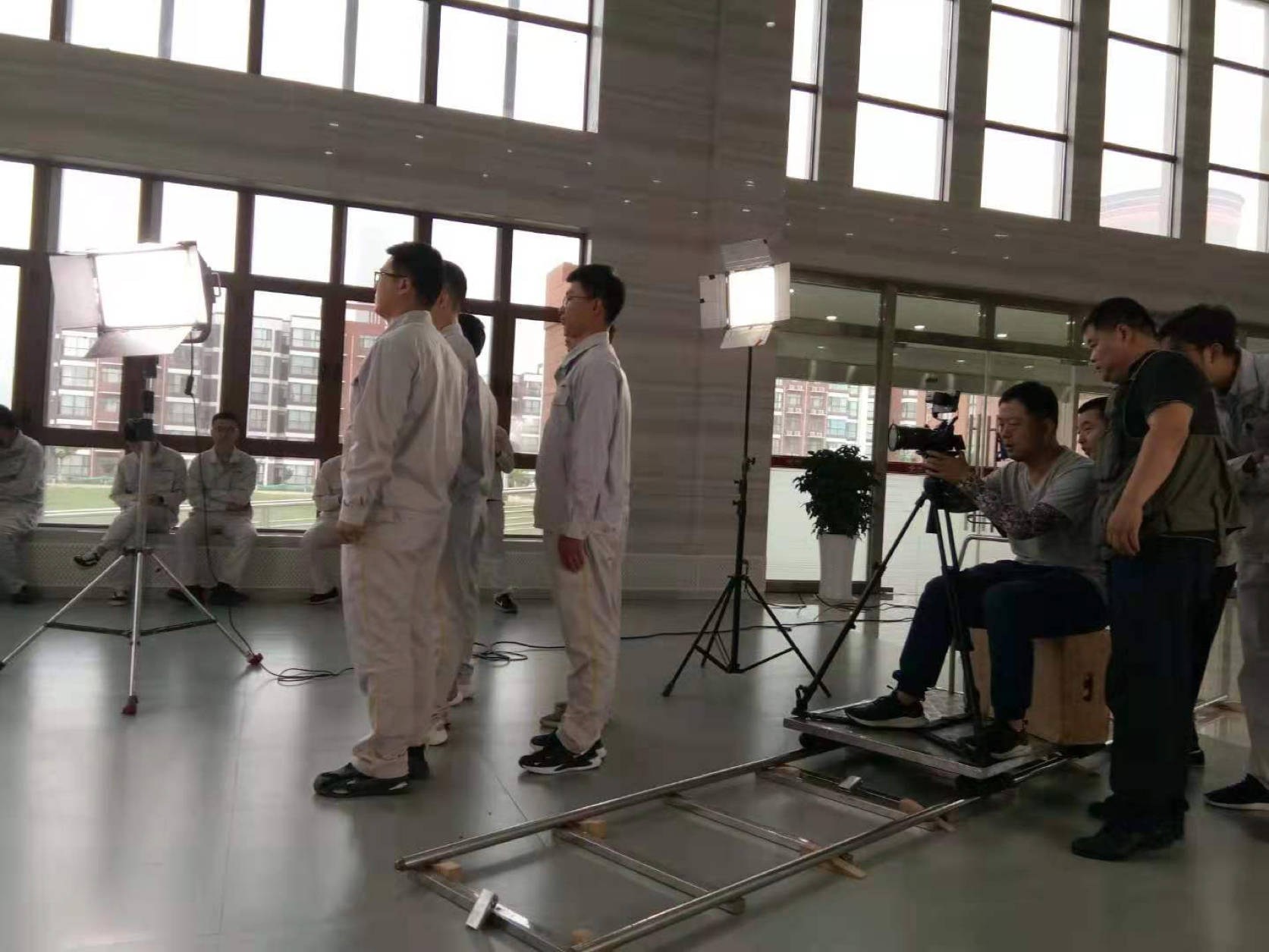 陕投赵石畔煤电建党100周年快闪制作完成(图4)